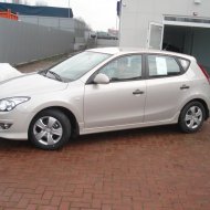 hyundai-i30-2011-w.jpeg 2.jpeg